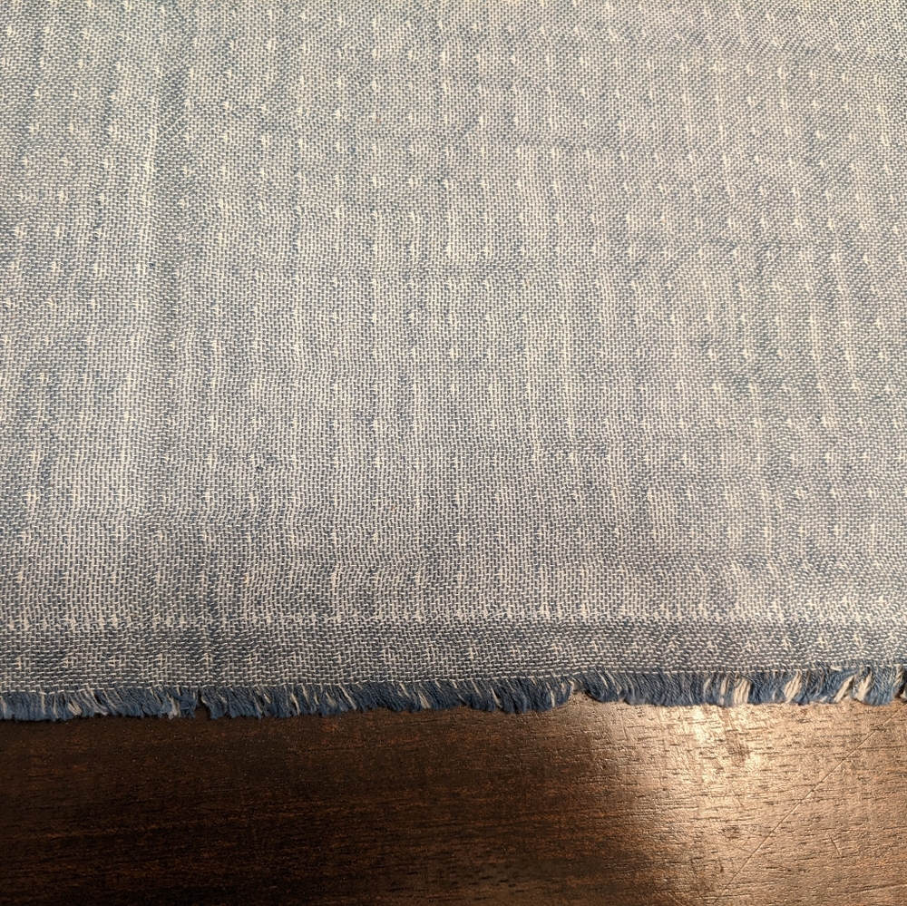 Blue table runner - Picture 2 of 6
